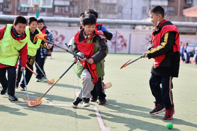 冰雪运动3.jpg 冰雪运动3.jpg