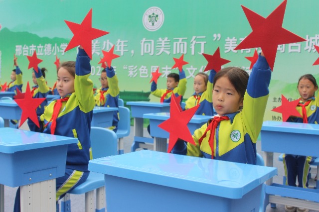 课桌舞_20241027112214.jpg
