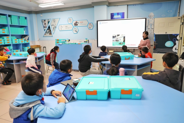 成都市青羊区：8所学校试点周末托管服务