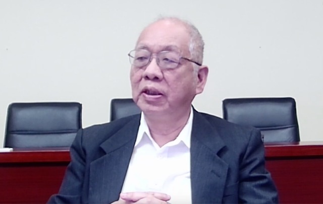 丘成桐发言。学校供图.jpg