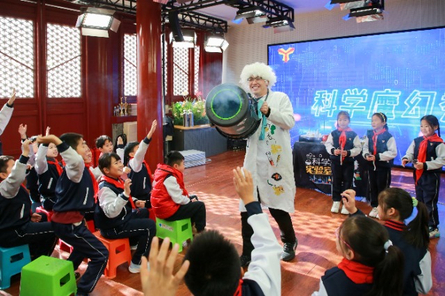 北京市东城区灯市口小学举办2025年校园