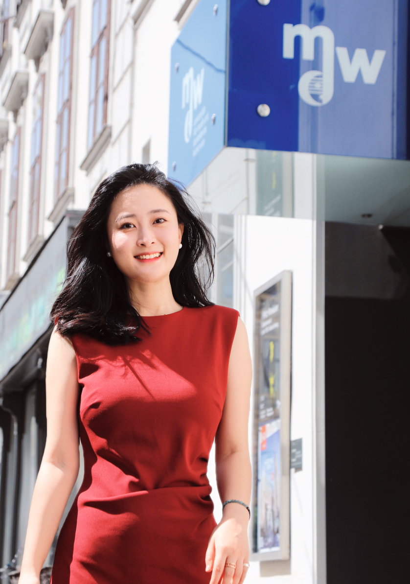 在艺术中感悟女性成长华体会- 华体会体育官网- 体育APP下载