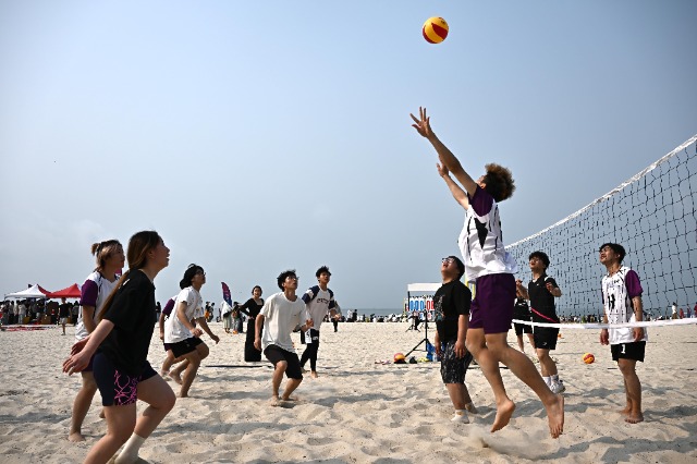 竞技体育沙滩排球现场。北海艺术设计学院供图.JPG