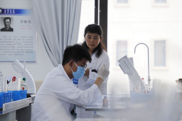比赛10.JPG 比赛10.JPG