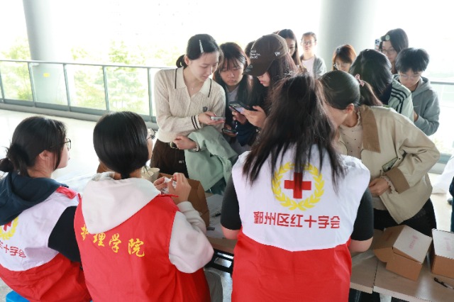 造血干细胞志愿捐献者招募活动现场 学校供图.jpg
