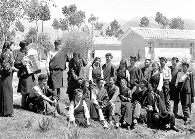 影像背后的西藏70年教育变化