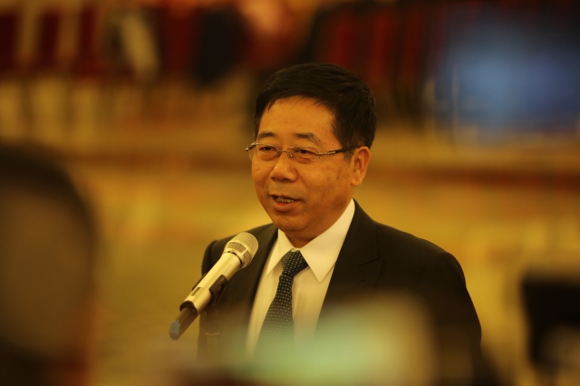 教育部部长陈宝生在部长通道