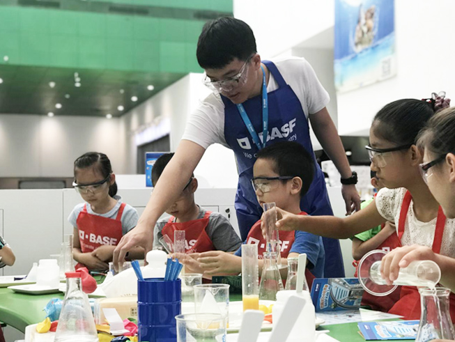 2018“巴斯夫小小化学家”活动在北京举行